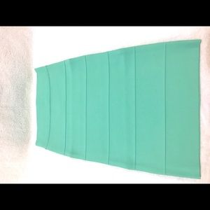 BCBGMaxAzria Alexa Power Skirt (Knee Length)